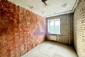 Продам квартиру 3-х комнатную с общей площадью 66.2м2, 4/9 эт., на улице Тракт павловский, Индустриальный район, г. Барнаул, Алтайский край, Россия, агентство АН Династия 24