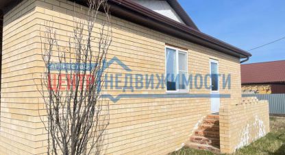 Продам дом 2-х комнатный с общей площадью 64м2, г. Курчанская, Краснодарский край, Россия, агентство Центр-Недвижимости. Фотография №1