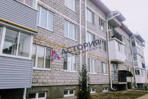 Продам квартиру 2-х комнатную с общей площадью 54.6м2, 2/3 эт., на улице Энергетиков, Щекинский район, г. Щёкино, Тульская обл., Россия, агентство АН Астория