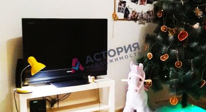 Продам квартиру 2-х комнатную с общей площадью 43м2, 2/2 эт., на улице Свободы, Щекинский район, г. Щёкино, Тульская обл., Россия, агентство АН Астория. Фотография №1