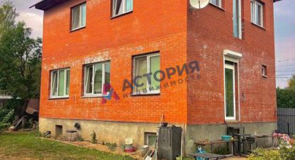 Продам коттедж/дачу 6-ти комнатную с общей площадью 181м2, на улице Врубовый пер, Центральный район, г. Тула, Тульская обл., Россия, агентство АН Астория. Фотография №1