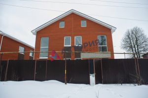 Продам дом 3-х комнатный с общей площадью 151.4м2, на улице Комбайновая, Пролетарский район, г. Тула, Тульская обл., Россия, агентство АН Астория