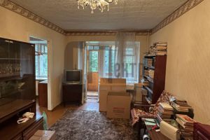 Продам квартиру 2-х комнатную с общей площадью 42.7м2, 2/4 эт., на улице Автозаводская, г. Ярославль, Ярославская обл., Россия, агентство АН Спектр
