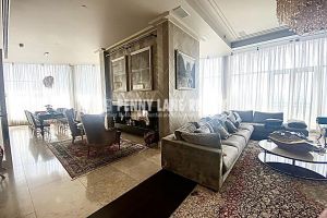 Продам квартиру 6-ти комнатную с общей площадью 440м2, 30/30 эт., на улице Мосфильмовская 70к, Очаково-Матвеевское район, г. Москва, Москва, Россия, агентство Penny Lane Realty