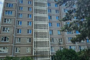 Продам квартиру 1 комнатную с общей площадью 33м2, 8/9 эт., на улице Береговая, г. Чехов, Московская обл., Россия, агентство ГорОбмен