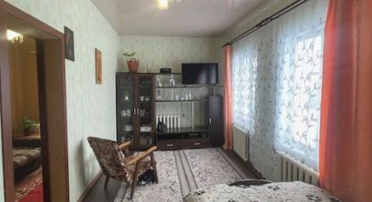 Купить 2-х комнатную квартиру в г. Колесниково с. Фотография №2
