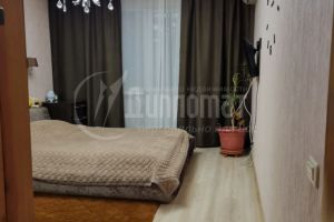 Продам квартиру 3-х комнатную с общей площадью 82м2, 8/10 эт., на улице Блюхера, Швейная фирма район, г. Курган, Курганская обл., Россия, агентство Домовой45