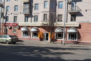 Продам квартиру 2-х комнатную с общей площадью 65.3м2, 4/4 эт., на улице Гоголя, Центральный район, г. Курган, Курганская обл., Россия, агентство Домовой45