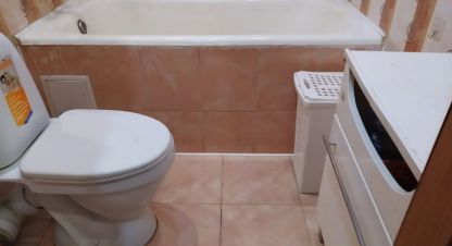 Продам квартиру 1 комнатную с общей площадью 31.6м2, 2/4 эт., на улице Коли Мяготина, Центральный район, г. Курган, Курганская обл., Россия, агентство Домовой45. Фотография №1