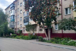 Продам квартиру 2-х комнатную с общей площадью 44.8м2, 5/5 эт., на улице Рихарда зорге, Центральный район, г. Курган, Курганская обл., Россия, агентство Домовой45