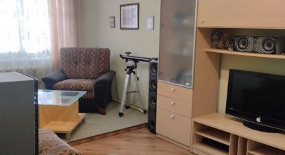 Продам квартиру 3-х комнатную с общей площадью 62.4м2, 2/10 эт., на улице Рихарда зорге, Центральный район, г. Курган, Курганская обл., Россия, агентство Домовой45. Фотография №1