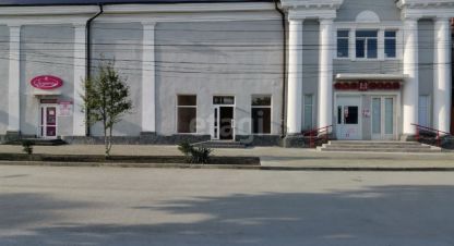 Купить торговое помещение в г. Белогорск (белогорский). Фотография №2