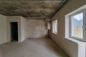 Продам офисное помещение с общей площадью 46м2, на улице Луговая, г. Симферополь , Крым авт. респ., Россия, агентство Этажи Симферополь