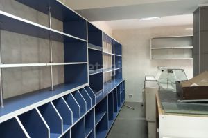 Продам офисное помещение с общей площадью 30.1м2, на улице Почтовая, г. Верхняя кутузовка, Крым авт. респ., Россия, агентство Этажи Симферополь