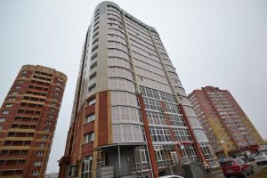 Продам квартиру 1 комнатную с общей площадью 41.1м2, 3/16 эт., на улице Любецкая, г. Череповец, Вологодская обл., Россия, агентство Самолет Плюс I Череповец