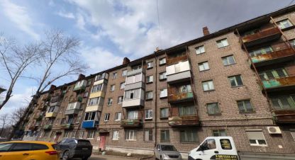 Продам квартиру 3-х комнатную с общей площадью 61м2, 1/5 эт., на улице Мира, г. Череповец, Вологодская обл., Россия, агентство Самолет Плюс I Череповец. Фотография №1