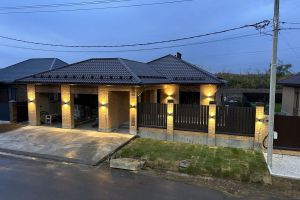 Продам дом 3-х комнатный с общей площадью 200м2, на улице Маяковского, г. Оренбургская, тюльганский , пок тюльган, Оренбургская обл., Россия, агентство ЦН "Авега"