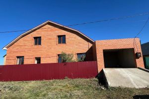 Продам дом 6-ти комнатный с общей площадью 465м2, на улице Берёзка, г. Южный урал, Оренбургская обл., Россия, агентство ЦН "Авега"