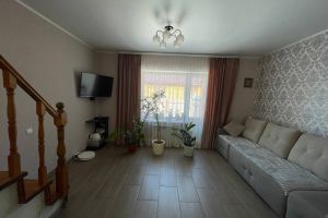 Продам коттедж/дачу 2-х комнатную с общей площадью 70м2, на улице Славянская, г. Нежинка, Оренбургская обл., Россия, агентство ЦН "Авега"