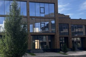 Продам коттедж/дачу 5-ти комнатную с общей площадью 180м2, на улице Релейная, г. Оренбург, Оренбургская обл., Россия, агентство ЦН "Авега"