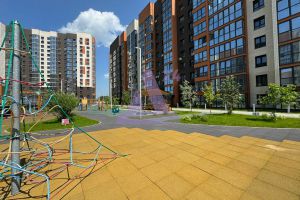 Продам квартиру 3-х комнатную с общей площадью 71м2, 13/17 эт., на улице Тракт павловский д 196к, Индустриальный район, г. Барнаул, Алтайский край, Россия, агентство АН Династия 24