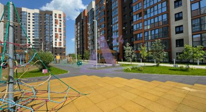 Продам квартиру 3-х комнатную с общей площадью 71м2, 13/17 эт., на улице Тракт павловский д 196к, Индустриальный район, г. Барнаул, Алтайский край, Россия, агентство АН Династия 24. Фотография №1