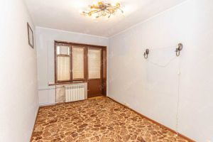 Продам квартиру 2-х комнатную с общей площадью 43м2, 3/5 эт., на улице Решетилівська, г. Полтава , Полтавская обл., Украина, агентство Aspo.biz