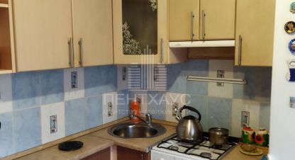 Продам квартиру 2-х комнатную с общей площадью 45м2, 4/5 эт., на улице Верхняя дуброва ул, Ленинский район, г. Владимир, Владимирская обл., Россия, агентство АН ПентХаус. Фотография №1