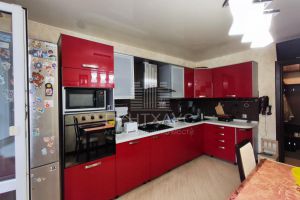 Продам квартиру 3-х комнатную с общей площадью 74.3м2, 2/9 эт., на улице Верхняя Дуброва, г. Владимир, Владимирская обл., Россия, агентство АН ПентХаус