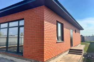 Продам дом 2-х комнатный с общей площадью 82м2, г. Оренбург, Оренбургская обл., Россия, агентство Бюро недвижимости Быстровой