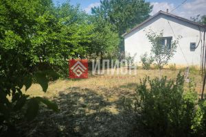 Продам дом 2-х комнатный с общей площадью 43.5м2, на улице Сиреневая, г. Энтузиаст  (бахчисарай), Крым авт. респ., Россия, агентство Илион