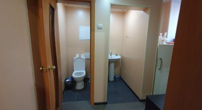 Сдаётся офисное помещение в г. Челябинск. Фотография №6