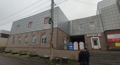 Сдам торговое помещение с общей площадью 1153м2, на улице Дзержинского, г. Челябинск, Челябинская обл., Россия, агентство Прогрессивные Решения. Фотография №1