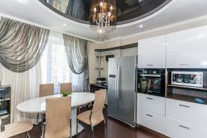 Продам квартиру 4-х комнатную с общей площадью 103.6м2, 8/16 эт., на улице Салютная, г. Челябинск, Челябинская обл., Россия, агентство Прогрессивные Решения
