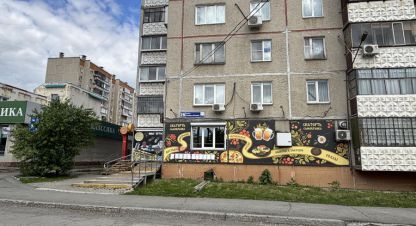Снять торговое помещение на улице Салавата Юлаева г. Челябинск. Фотография №5