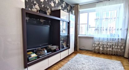 Продам квартиру 2-х комнатную с общей площадью 49.7м2, 6/9 эт., на улице Хиросимы ул, Центральный район, г. Волгоград, Волгоградская обл., Россия, агентство Агентство недвижимости Партнёр. Фотография №1