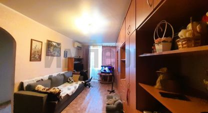 Продам квартиру 1 комнатную с общей площадью 33.2м2, 4/5 эт., на улице Одесская, Ленинский район, г. Саратов, Саратовская обл., Россия, агентство АН Империя. Фотография №1