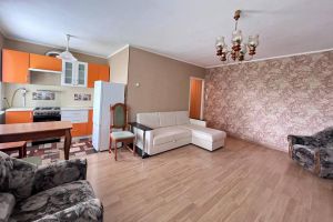 Продам квартиру 2-х комнатную с общей площадью 43м2, 5/5 эт., на улице Солнечная, г. Рыбинск, Ярославская обл., Россия, агентство Ваш Вариант