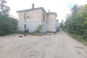 Продам квартиру 2-х комнатную с общей площадью 47м2, 1/2 эт., на улице Лукомская, г. Севастополь, Крым авт. респ., Россия, агентство InVita Realty