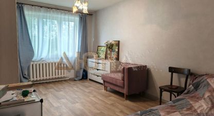 Продам квартиру 2-х комнатную с общей площадью 53.4м2, 5/5 эт., на улице Боровая, г. Кострома, Костромская обл., Россия, агентство Дюна. Фотография №1