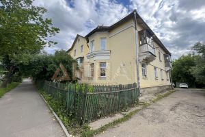Продам квартиру 2-х комнатную с общей площадью 47.6м2, 1/2 эт., на улице Островского, Центральный район, г. Кострома, Костромская обл., Россия, агентство Дюна