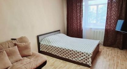 Сдам квартиру 1 комнатную с общей площадью 36м2, 4/5 эт., на улице Пуркаева м а  ул, г. Южно-Сахалинск, Сахалинская обл., Россия, агентство Интернет-партнер. Фотография №1
