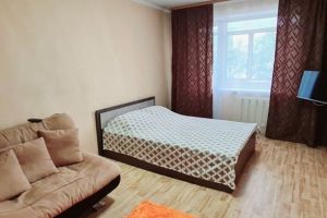 Сдам квартиру 1 комнатную с общей площадью 36м2, 4/5 эт., на улице Пуркаева м а  ул, г. Южно-Сахалинск, Сахалинская обл., Россия, агентство Интернет-партнер