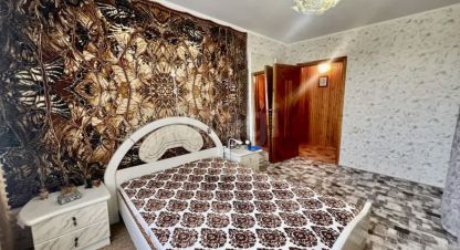 Продам квартиру 3-х комнатную с общей площадью 76.4м2, 4/5 эт., на улице Советская, г. Саки , Крым авт. респ., Россия, агентство ООО  Этажи Саки. Фотография №1