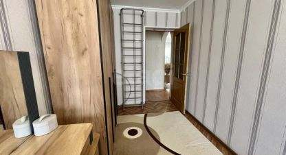 Продаётся 3-х комнатная квартира в г. Саки . Фотография №6