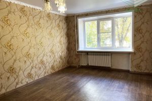 Продам квартиру 2-х комнатную с общей площадью 46.1м2, 1/5 эт., на улице Семашко, Советский район, г. Липецк, Липецкая обл., Россия, агентство Альфа