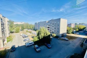 Продам квартиру 1 комнатную с общей площадью 35.1м2, 4/5 эт., на улице Монтажников, г. Липецк, Липецкая обл., Россия, агентство Альфа