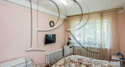 Купить квартиру 3-х комнатную, 60 кв. м., Украина, г. Киев. Фотография №8