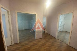 Продам квартиру 3-х комнатную с общей площадью 72.7м2, 6/9 эт., на улице Куликова, г. Астрахань, Астраханская обл., Россия, агентство Delta Home