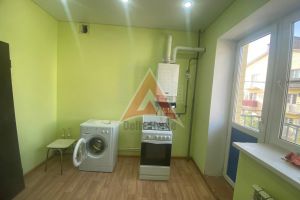 Продам квартиру 1 комнатную с общей площадью 32.8м2, 2/3 эт., на улице Победы, г. Началово, Астраханская обл., Россия, агентство Delta Home